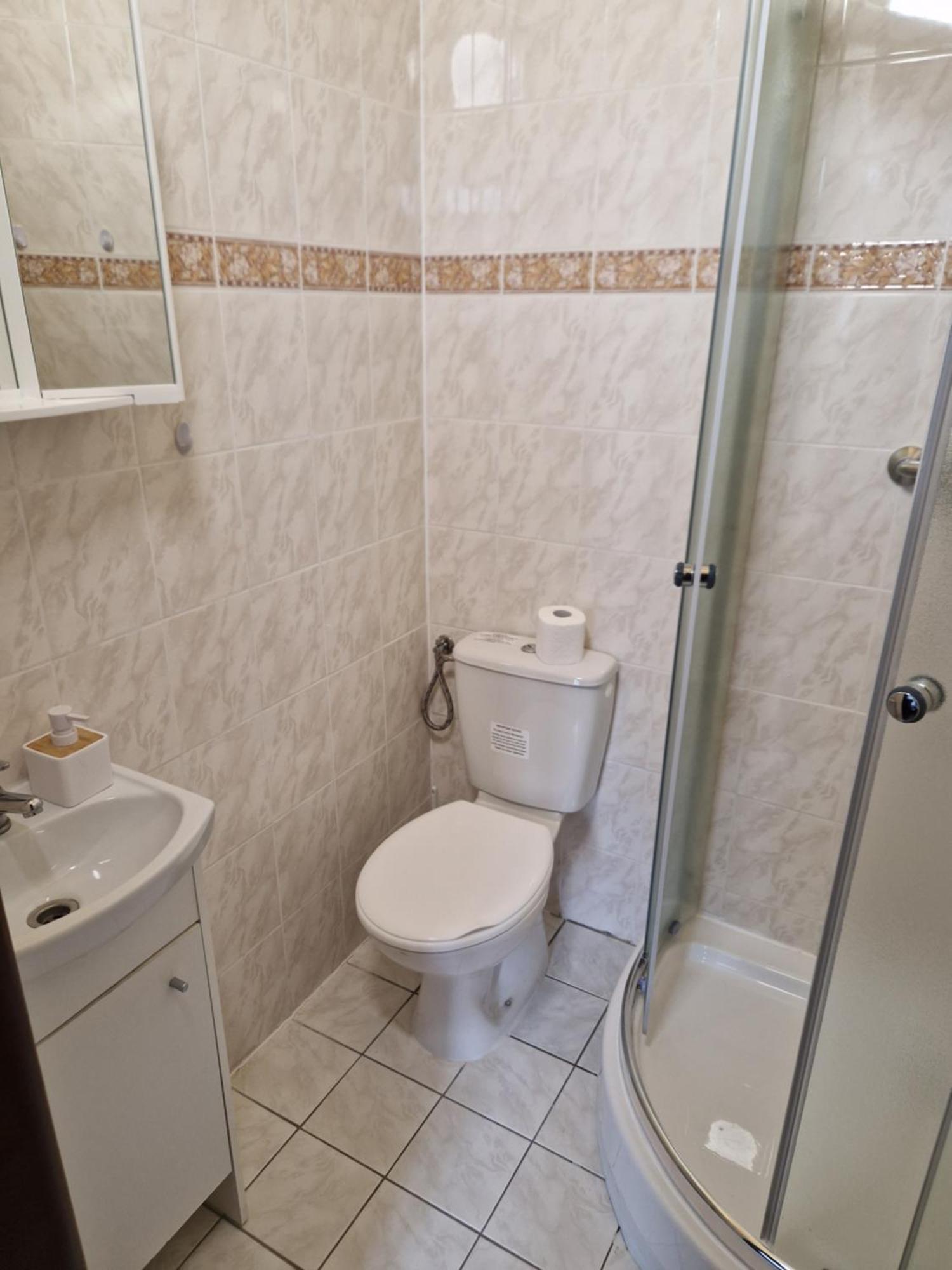 Penzion Hrad Doubravka Teplice Extérieur photo